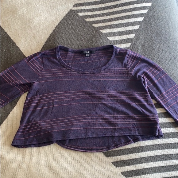 Long sleeve purple & Pink forever 21 crop top - Picture 2 of 3